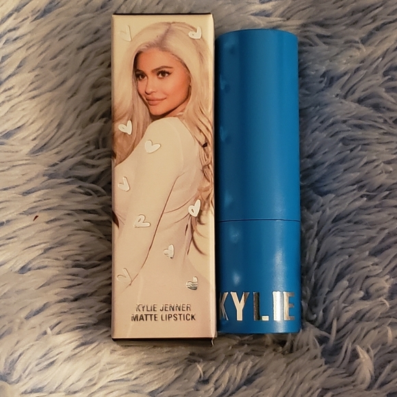 Kylie Cosmetics Other - Kylie Flirtini Matte Lipstick 💄